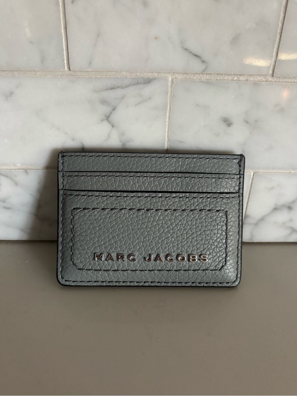 Marc Jacobs Pebbled Gray Leather Card Case with Logo